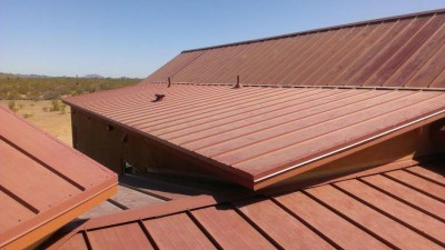 Standing Seam Metal Roof- Canyon Red